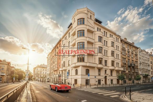 Zrekonstruovány byt 3+1 o ploše 82,9 m² na Praze 7 – v samém srdci Letné