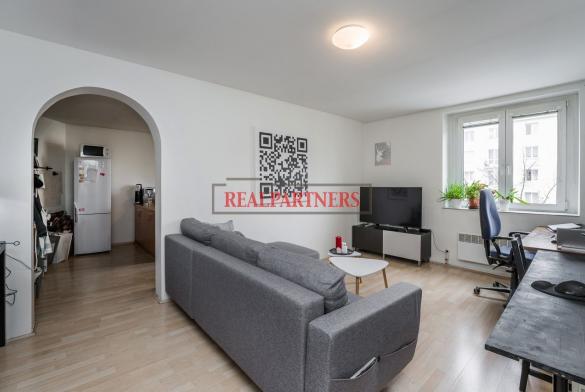 Pěkný byt 2+1 o ploše 63,90 m² v samém srdci starých Strašnic.