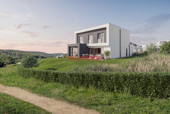 Samostatný dvojpodlažní dům o dispozici 5+kk, o ploše 264 m² a zahradou 673 m² na dosah Prahy 6.
