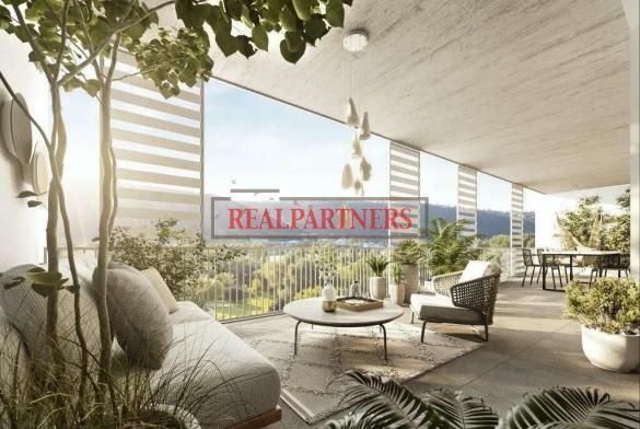 Nový byt 5+kk o ploše 142,4 m² + 36,2 m² balkon s J orientací a volným výhledem.