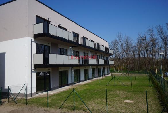 Nový byt 1+kk o ploše 32,5 m² + 6,2 m² terasa v lokalitě Kralupy nad Vltavou - zkolaudováno