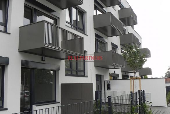 Nový byt o podlahové ploše 34  m² + balkon 5  m², celkově 39 m².